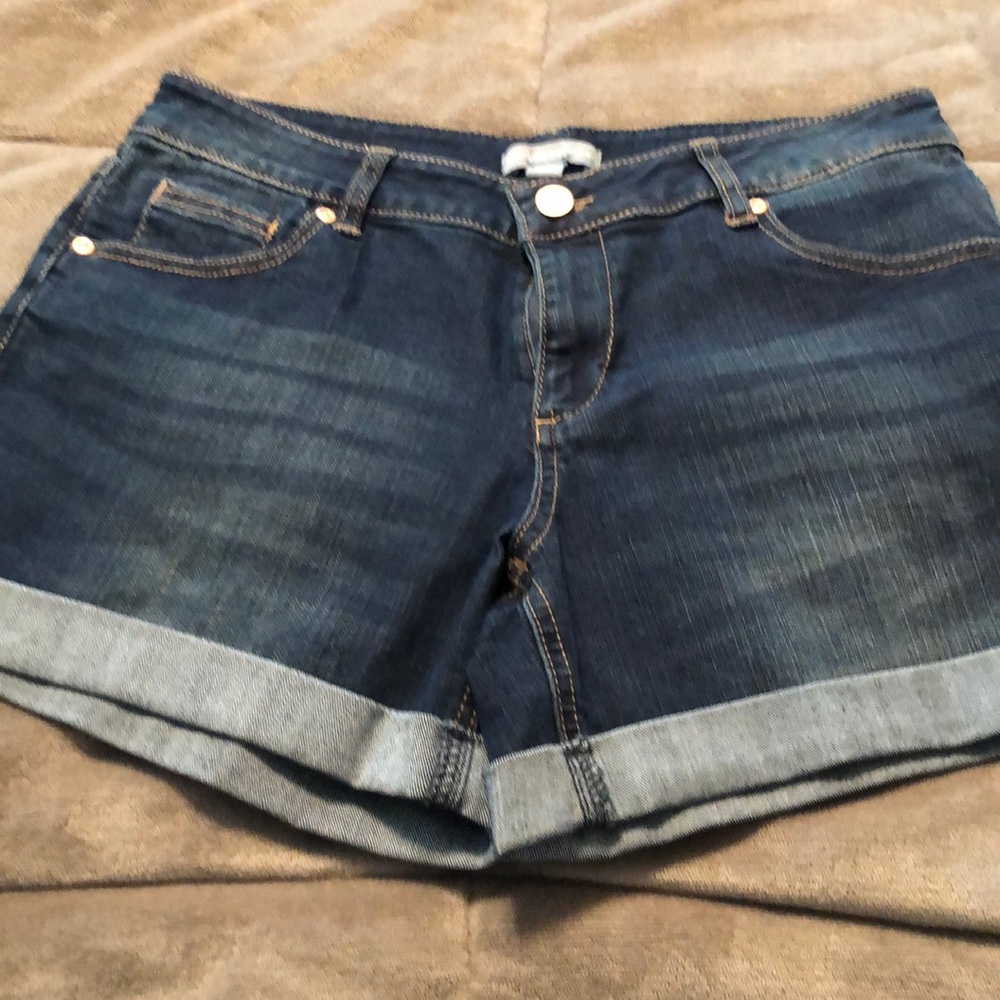 New York & co Jean short size 4